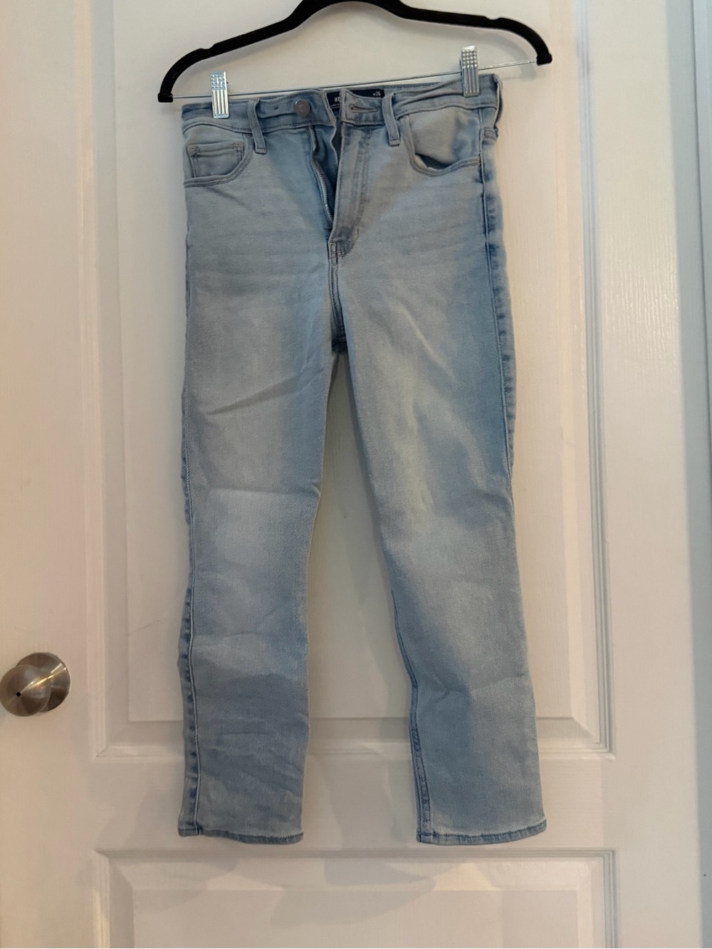Hollister Women’s ultra high-rise skinny Jeans
